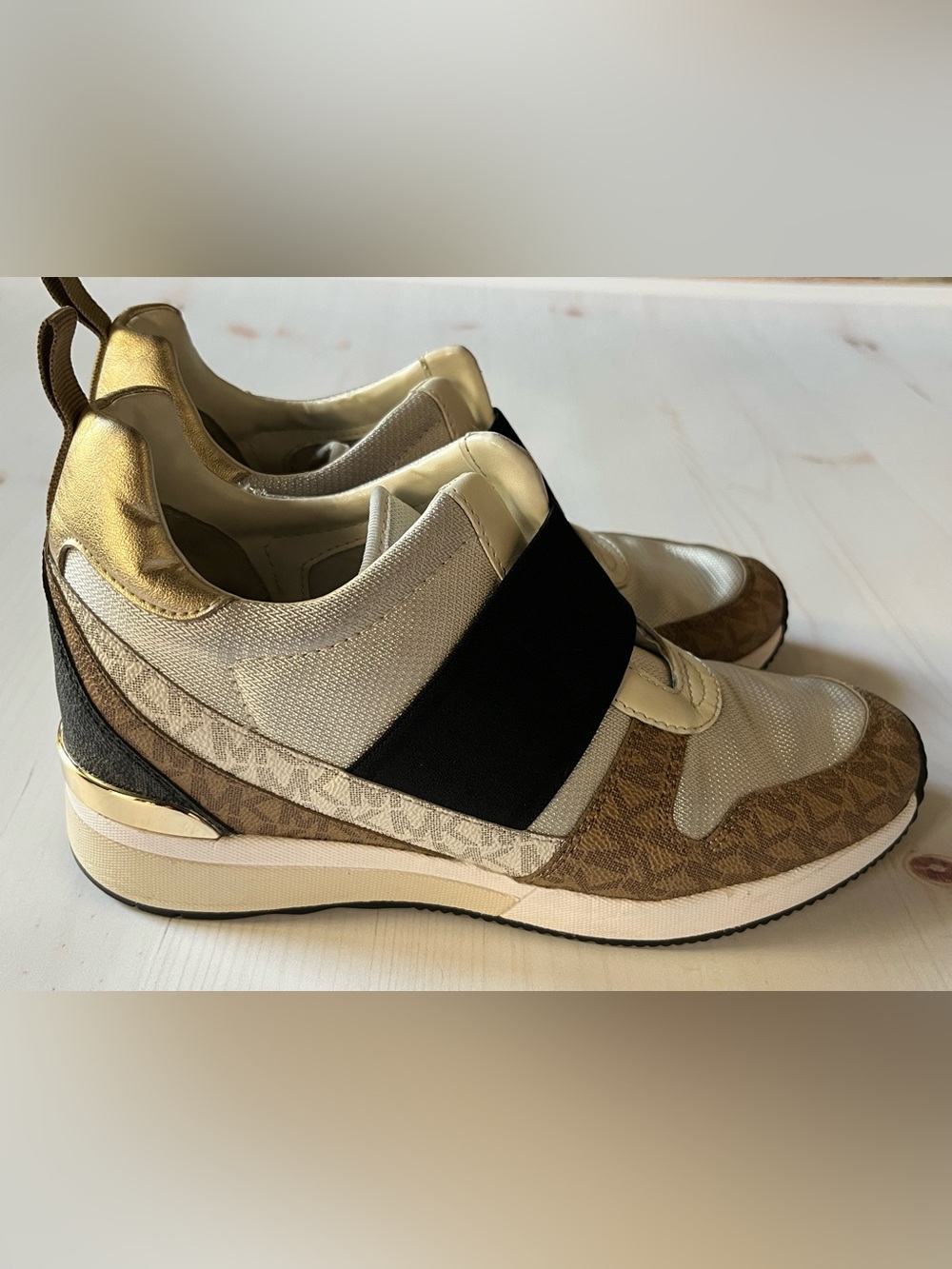 Michael Kors Gold & Brown Slip-On sneakers